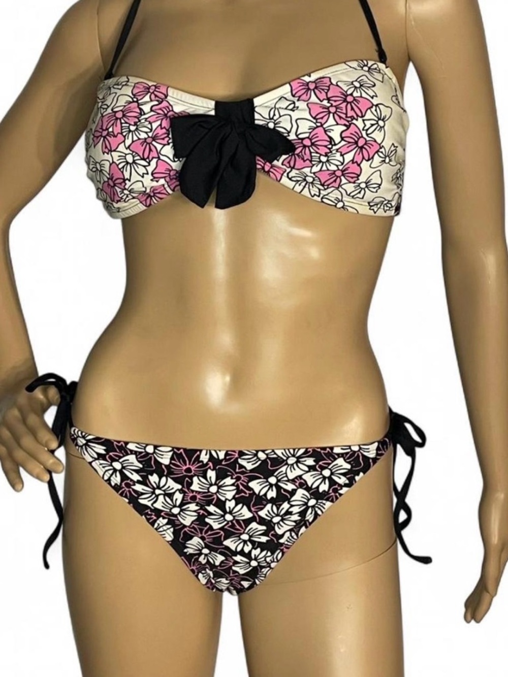 Xhilaration Floral Bandeau Bikini Set in Black, Pink, White